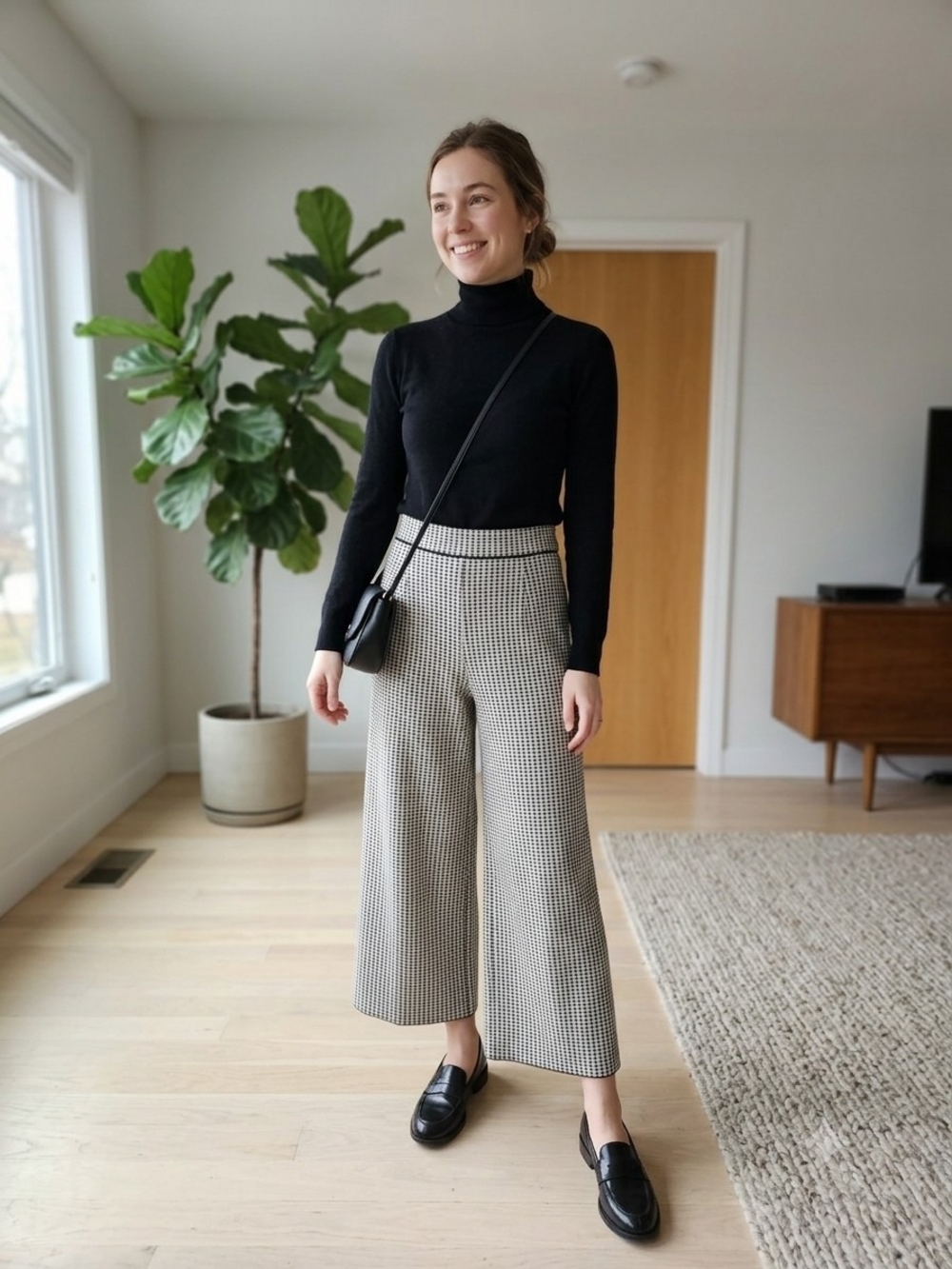 Zara Stylish Cropped Houndstooth Culotte Pants